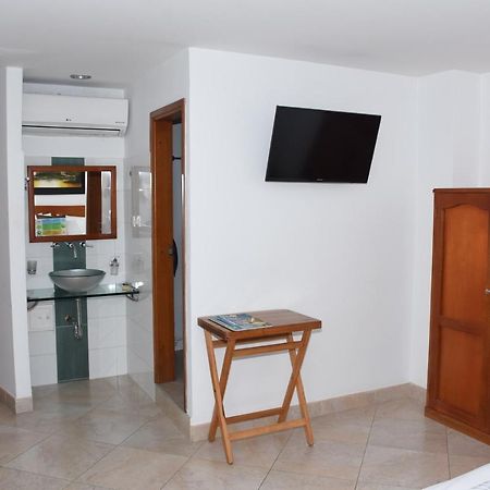 Hotel La Hormiga บูการามังกา ภายนอก รูปภาพ