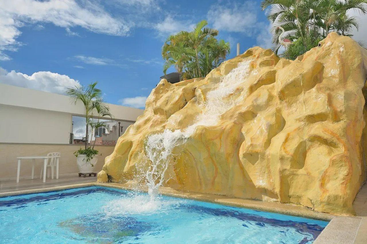 Hotel La Hormiga บูการามังกา ภายนอก รูปภาพ