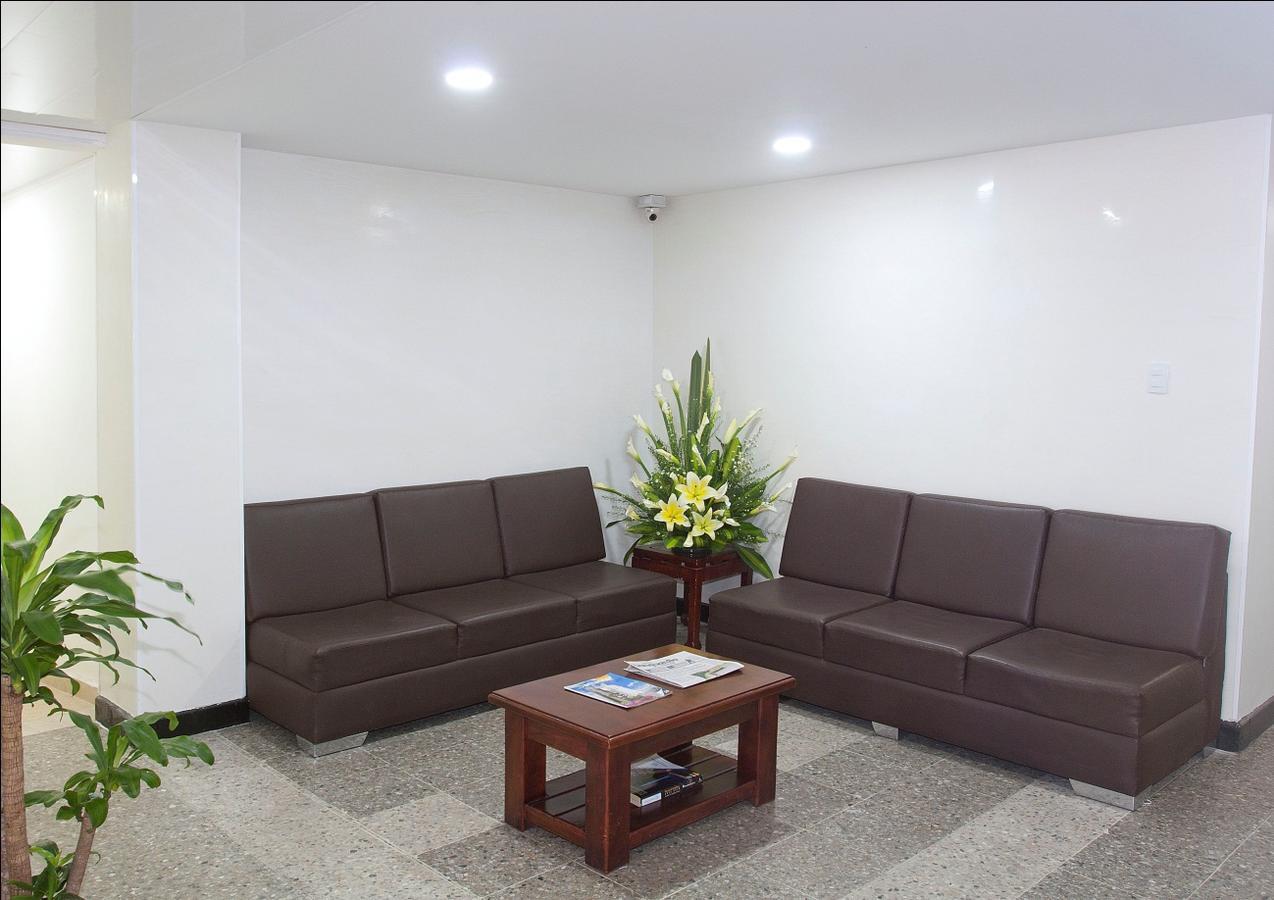 Hotel La Hormiga บูการามังกา ภายนอก รูปภาพ
