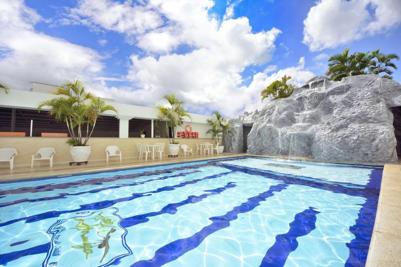 Hotel La Hormiga บูการามังกา ภายนอก รูปภาพ