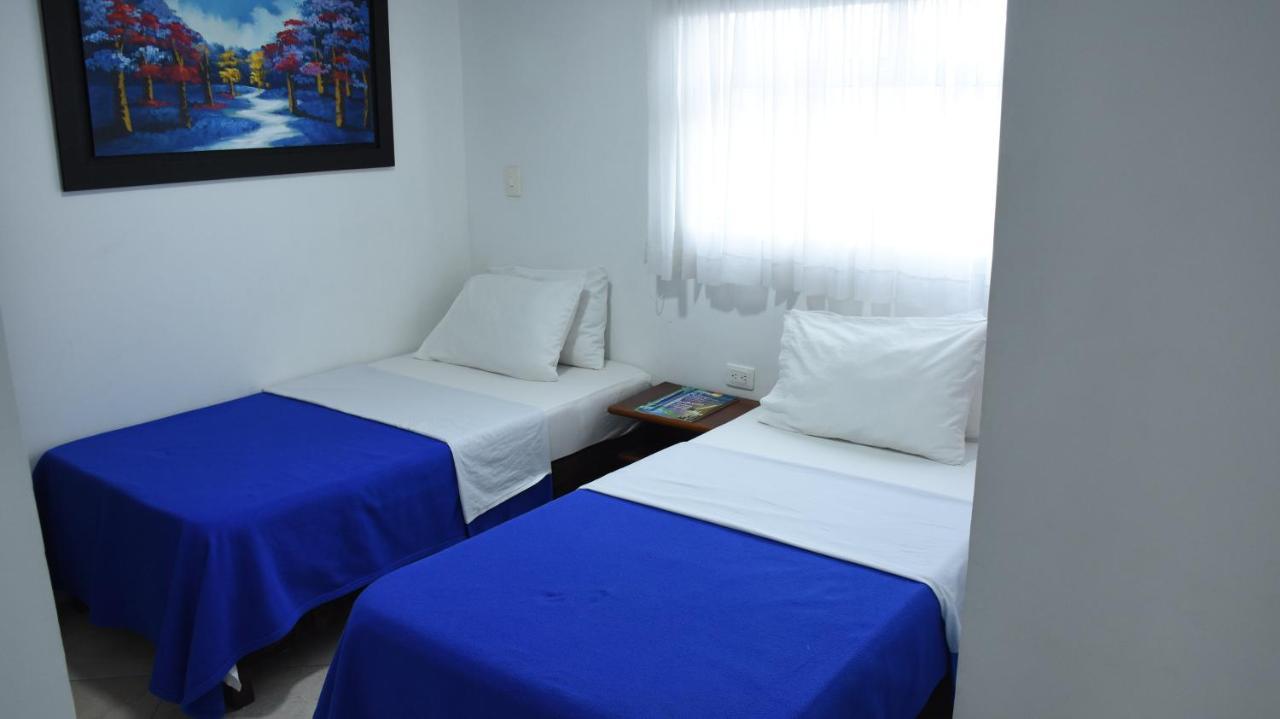 Hotel La Hormiga บูการามังกา ภายนอก รูปภาพ