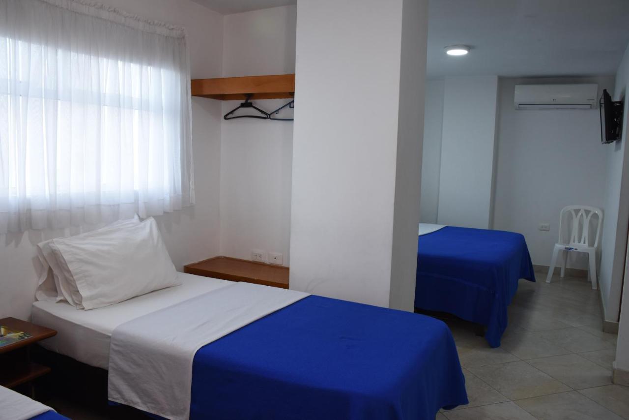 Hotel La Hormiga บูการามังกา ภายนอก รูปภาพ