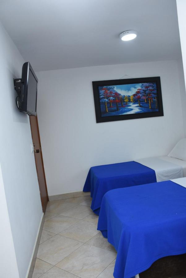 Hotel La Hormiga บูการามังกา ภายนอก รูปภาพ